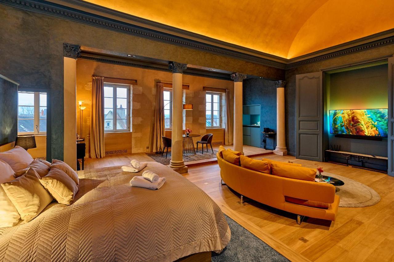 La Chapelle, Les Suites Du Palais, L'Unique 5 Etoiles De Nevers, Suite D'Exception, By Primo C0Nciergerie Dış mekan fotoğraf