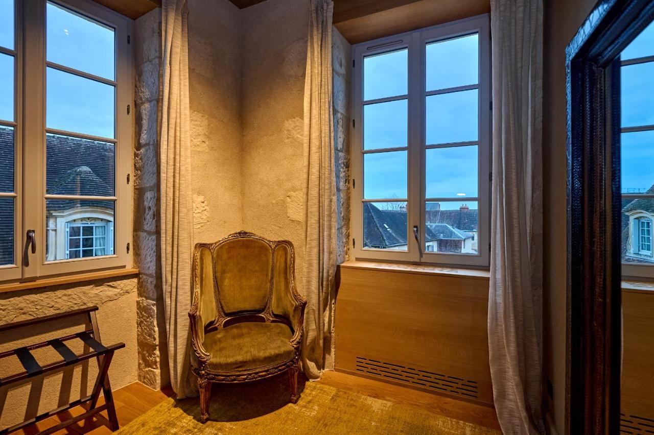 La Chapelle, Les Suites Du Palais, L'Unique 5 Etoiles De Nevers, Suite D'Exception, By Primo C0Nciergerie Dış mekan fotoğraf