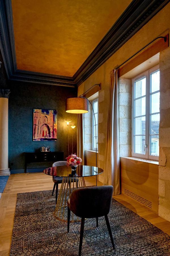 La Chapelle, Les Suites Du Palais, L'Unique 5 Etoiles De Nevers, Suite D'Exception, By Primo C0Nciergerie Dış mekan fotoğraf